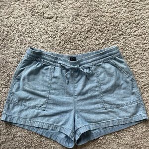 J Crew Drawstring shorts, Size M.